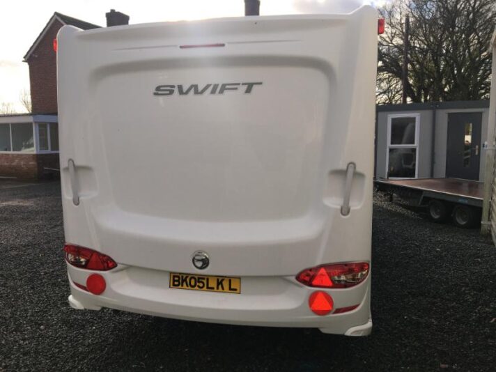 Swift Conqueror 645 - Image 4