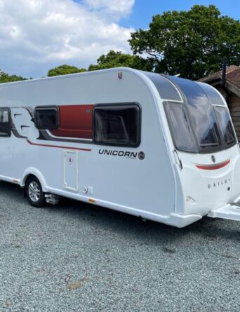 Bailey Unicorn Vigo